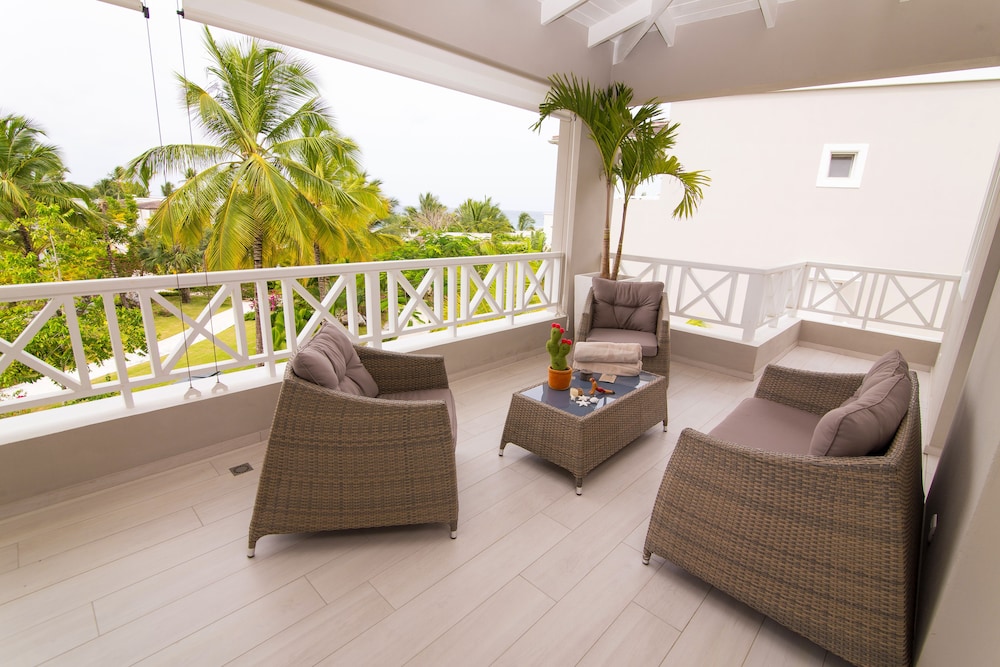 Tracadero Beach Resort 49/77