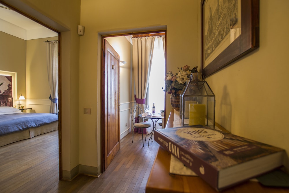 La Locanda Di Pietracupa 16/40