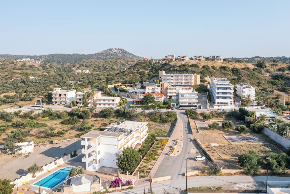 Diagoras Hotel 48/59
