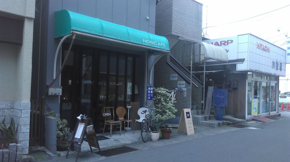 Plum Hostel 1/30