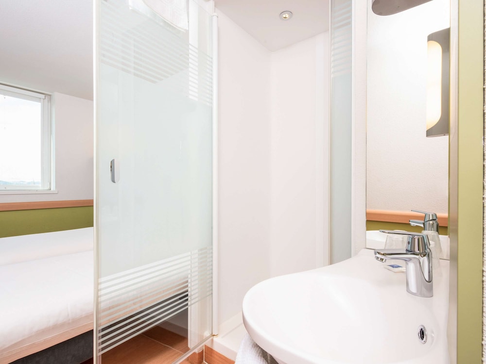 Ibis Budget Bern Expo 24/69