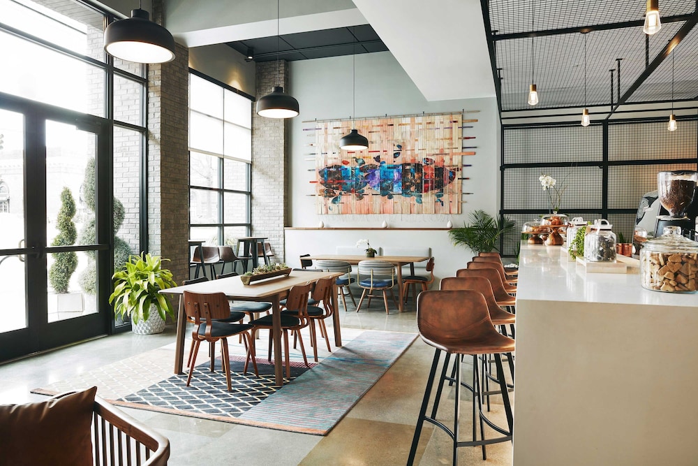 Kinley Chattanooga Southside, a Tribute Portfolio Hotel 37/42