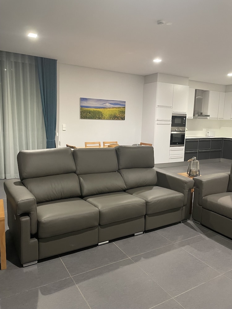 Whales Bay Hotel Apartamentos 27/55