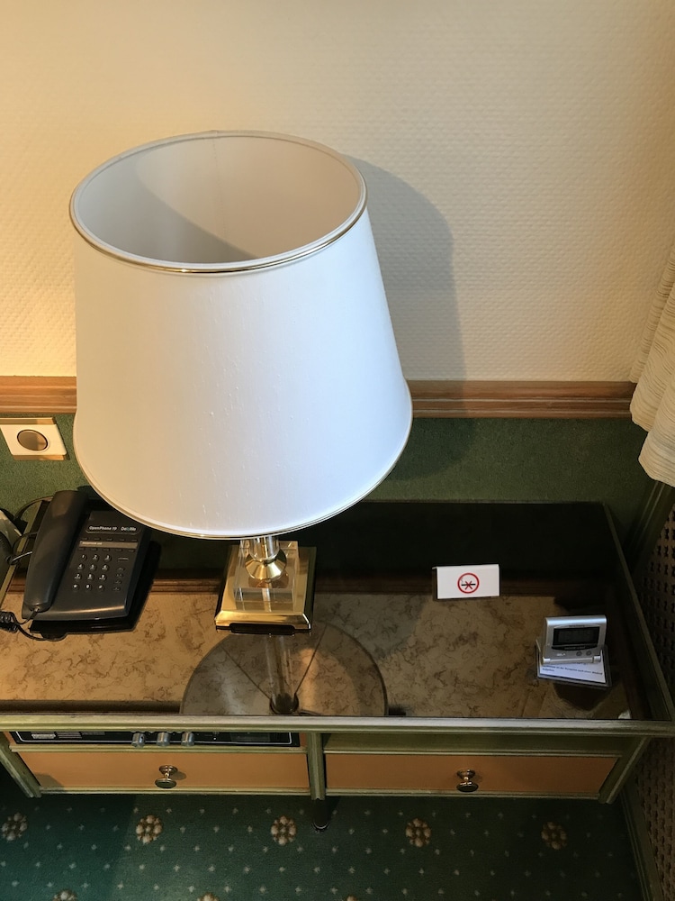 Hotel Arlette Beim Hauptbahnhof 37/37