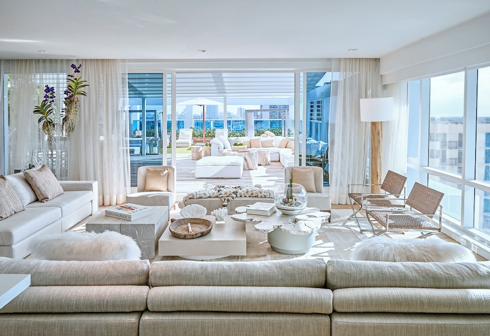 1 Hotel South Beach 52/71
