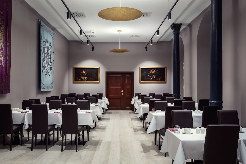 Michelangelo Grand Hotel Prague 43/50
