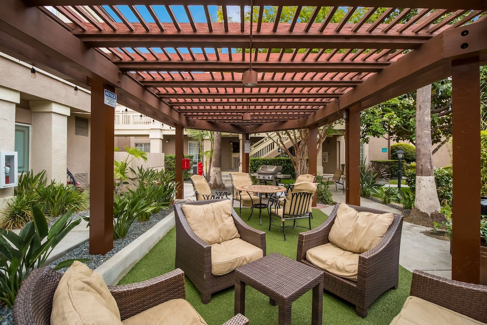 Sonesta ES Suites Torrance Redondo Beach 45/56