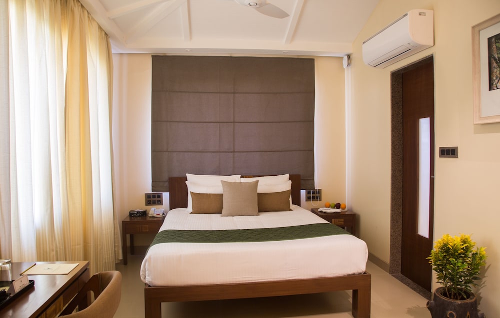 Fazlani Natures Nest - A Wellness Retreat 17/50