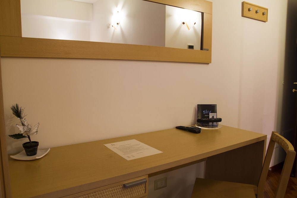 Hotel Catania Town 28/33