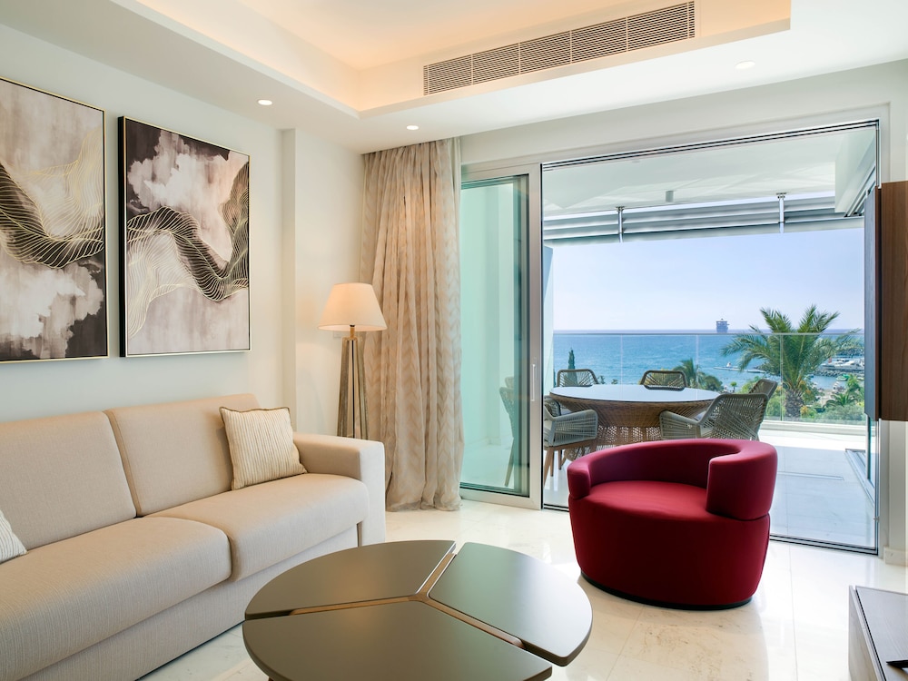 The Tower at St Raphael Resort 30/50