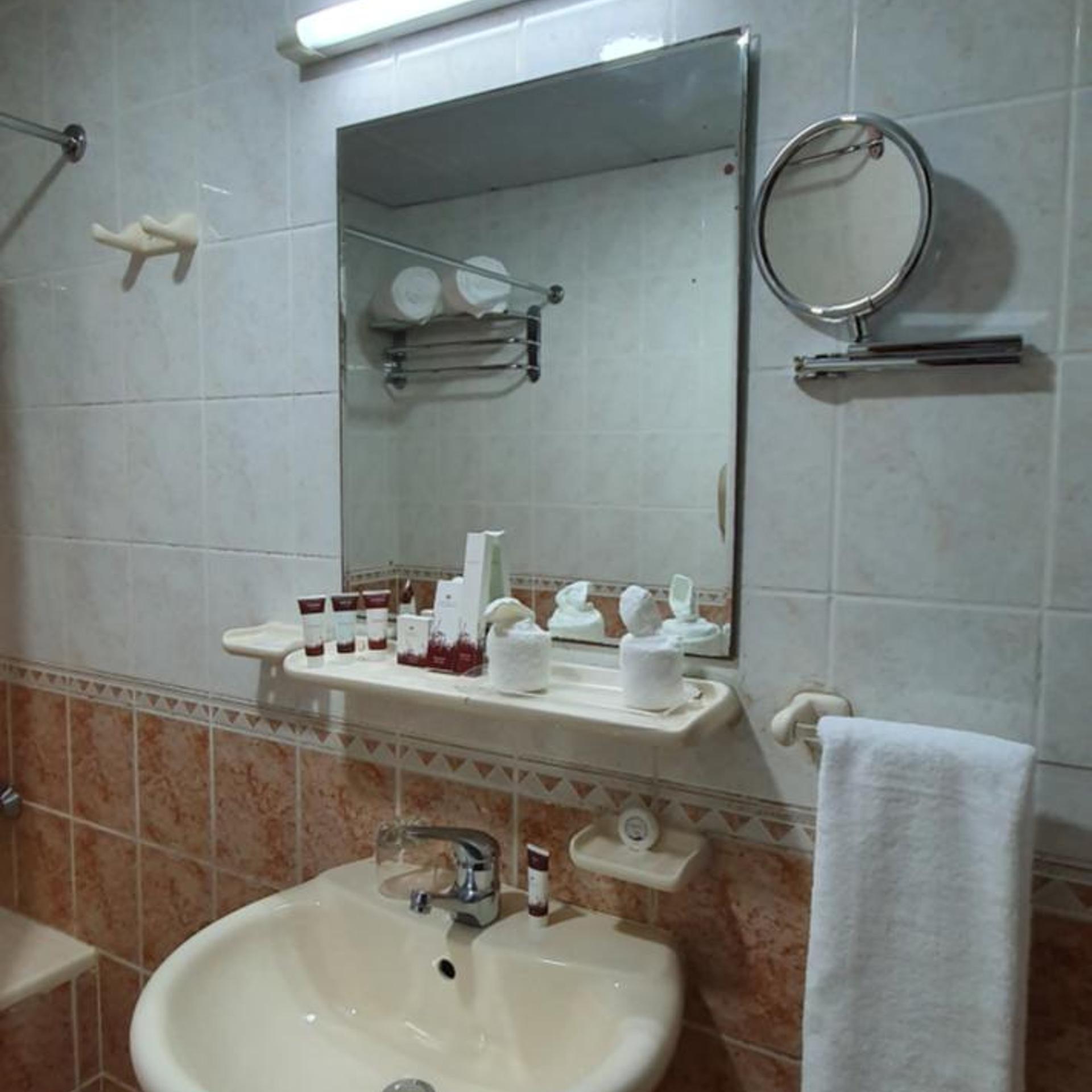 Ivory Hotel Apartment 49/50