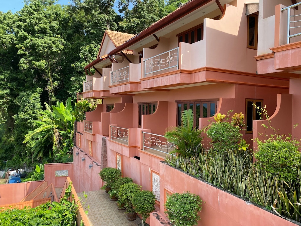 BAAN KONGDEE SUNSET RESORT 3/45