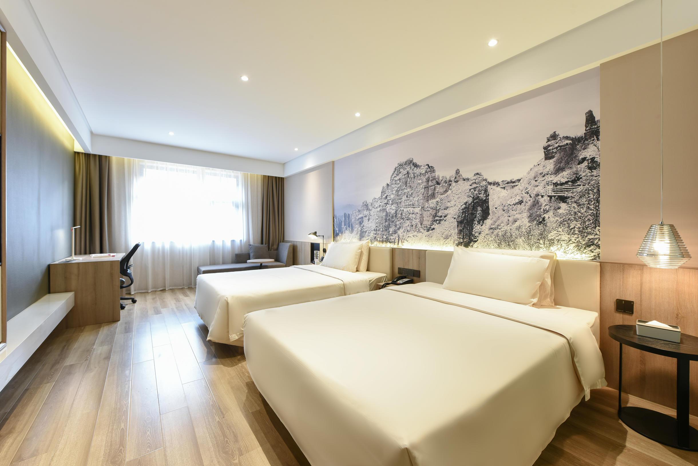Atour Hotel Tianjin Binhai International Airport 7/27