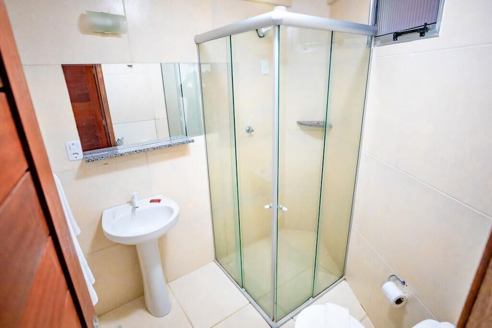 Brisa do Mar Beach Hotel 48/50