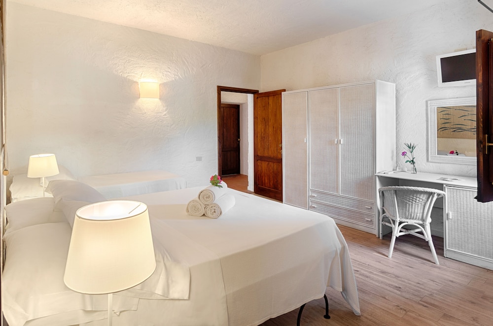 Villa Mediterranea 27/28