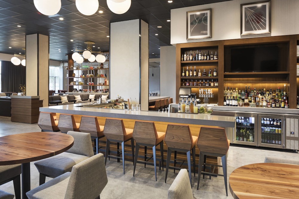 THE WESTIN JACKSON 44/56
