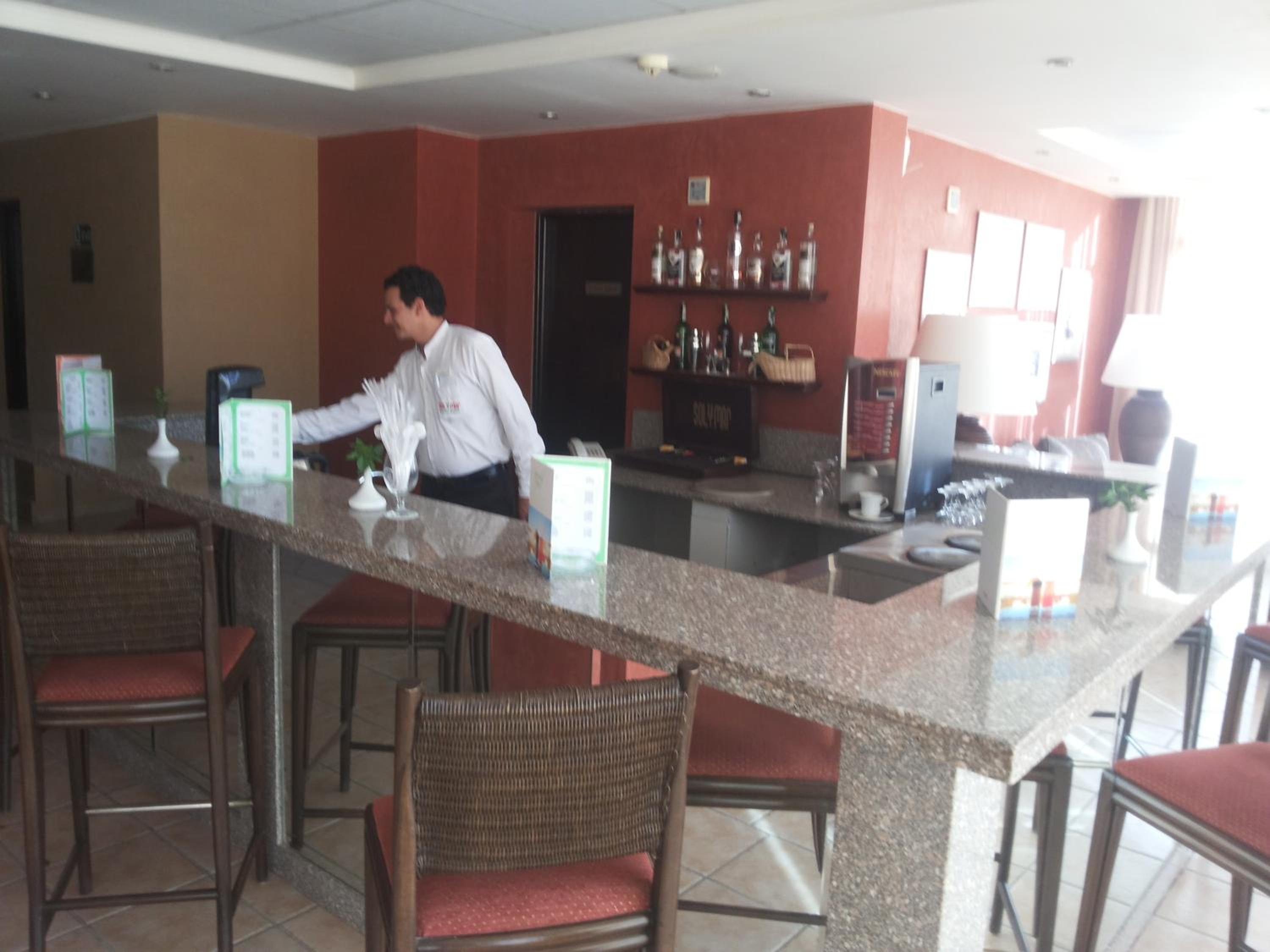 restaurant cafeteria