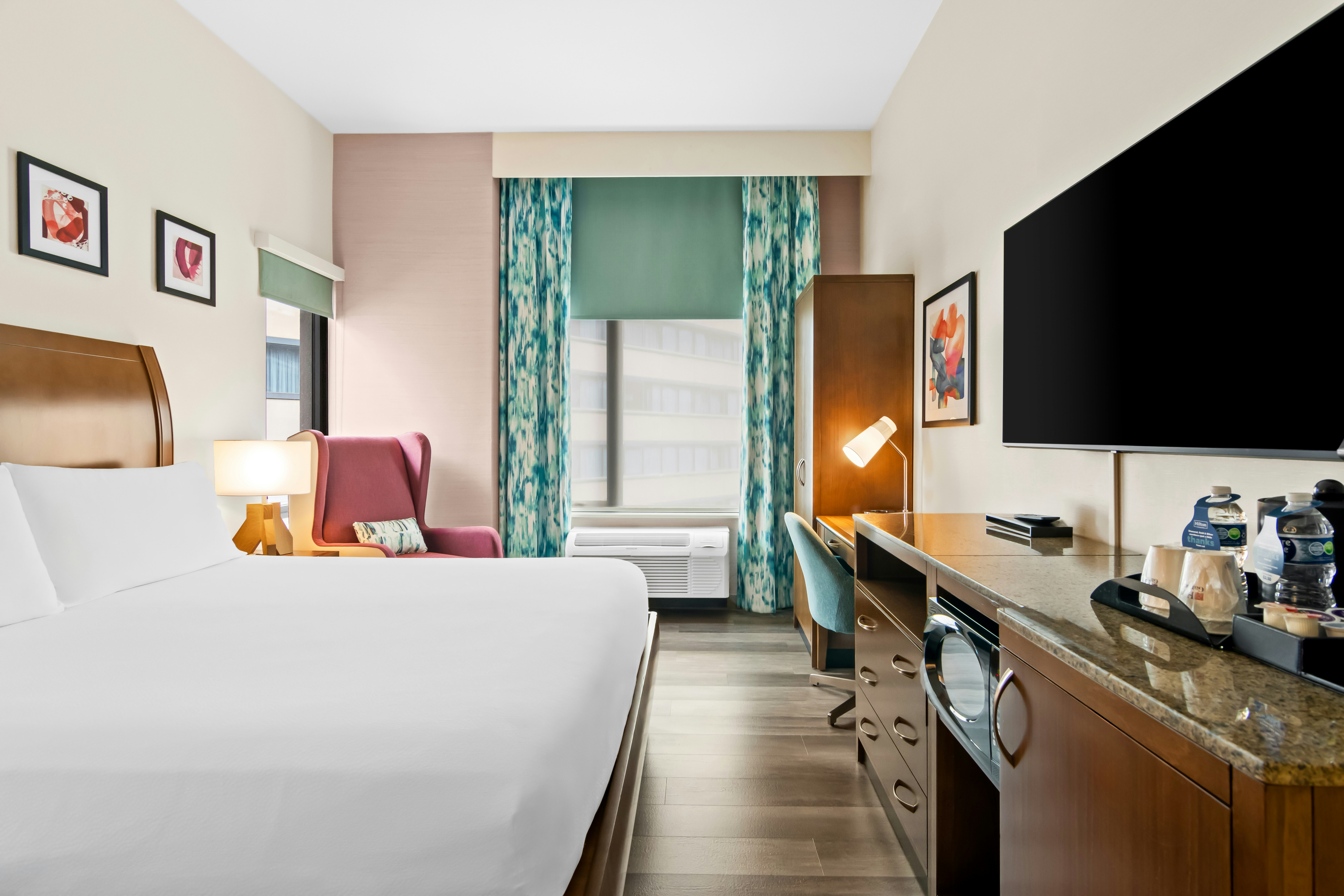 Room, King Bed