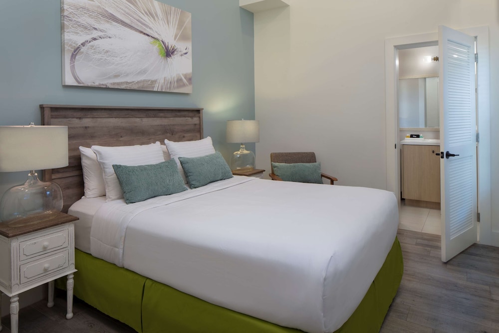 La Siesta Resort & Villas 18/82