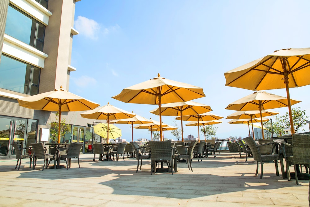 Sun Hao International Hotel 46/51