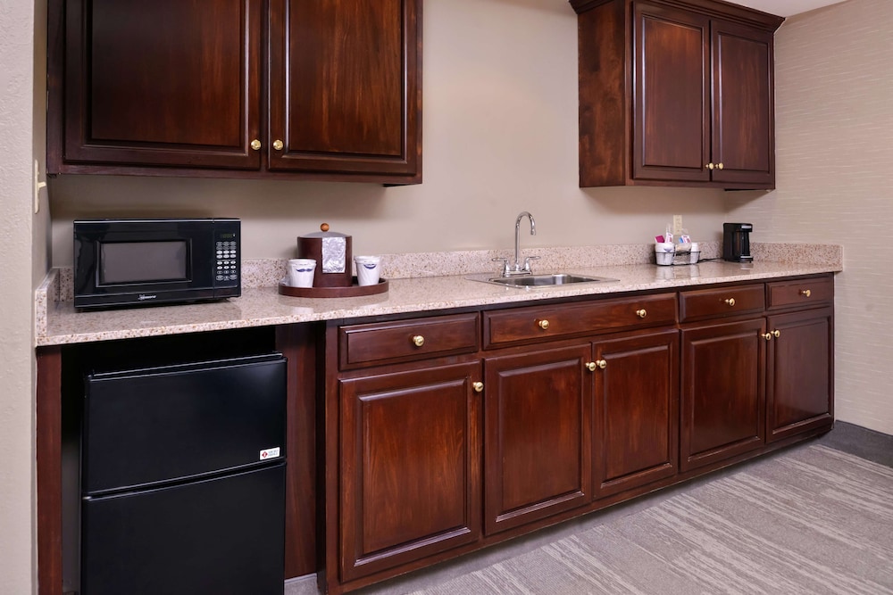 Hampton Inn Florence Midtown 10/45
