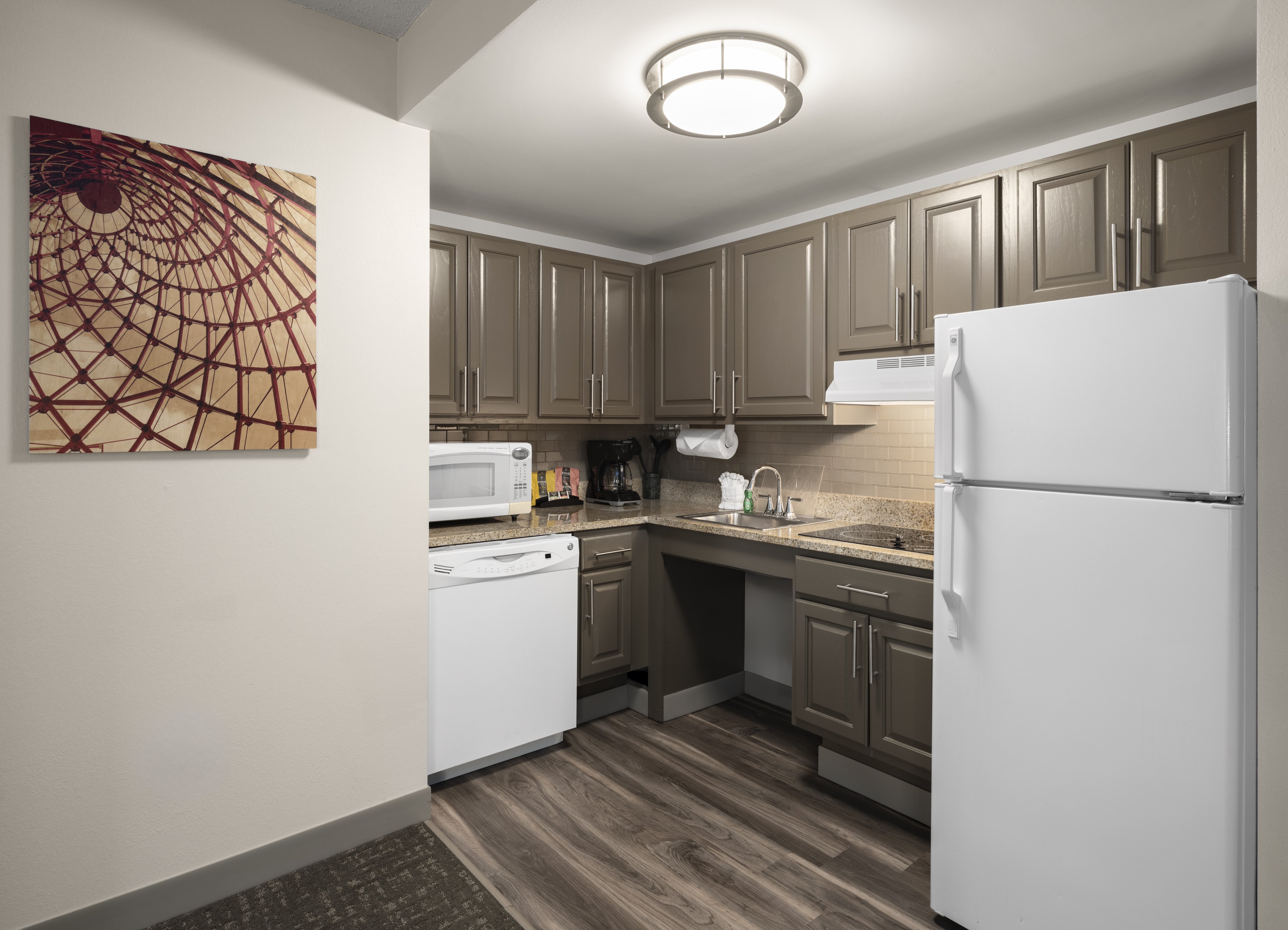 Staybridge Suites Indianapolis Airport 8/70