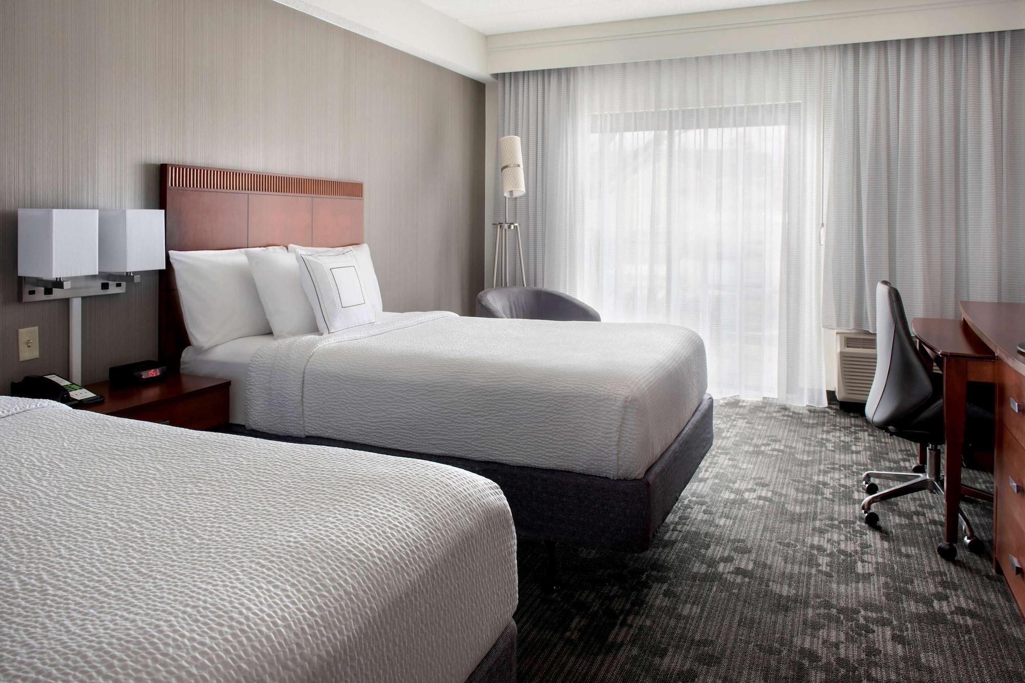 1 Bedroom, Suite, Multiple Beds