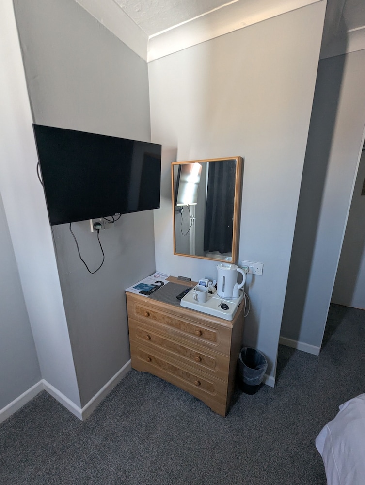 The Bell Hotel 36/48