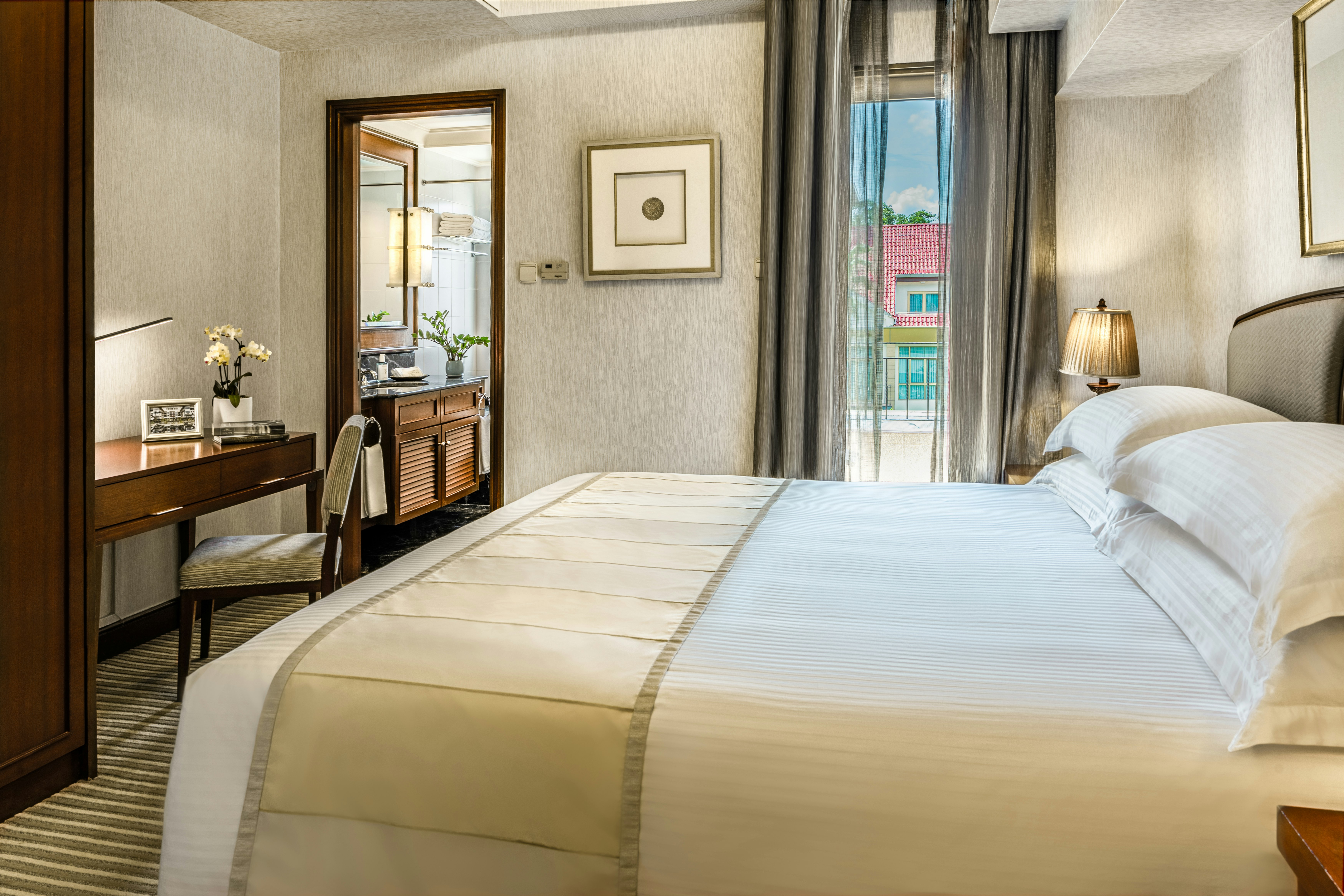 TREETOPS EXECUTIVE RESIDENCES 19/71