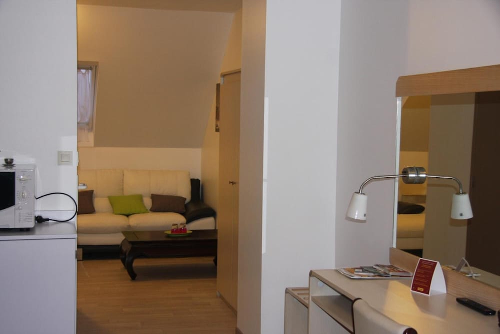 Brit Hotel Cherbourg Octeville 14/43