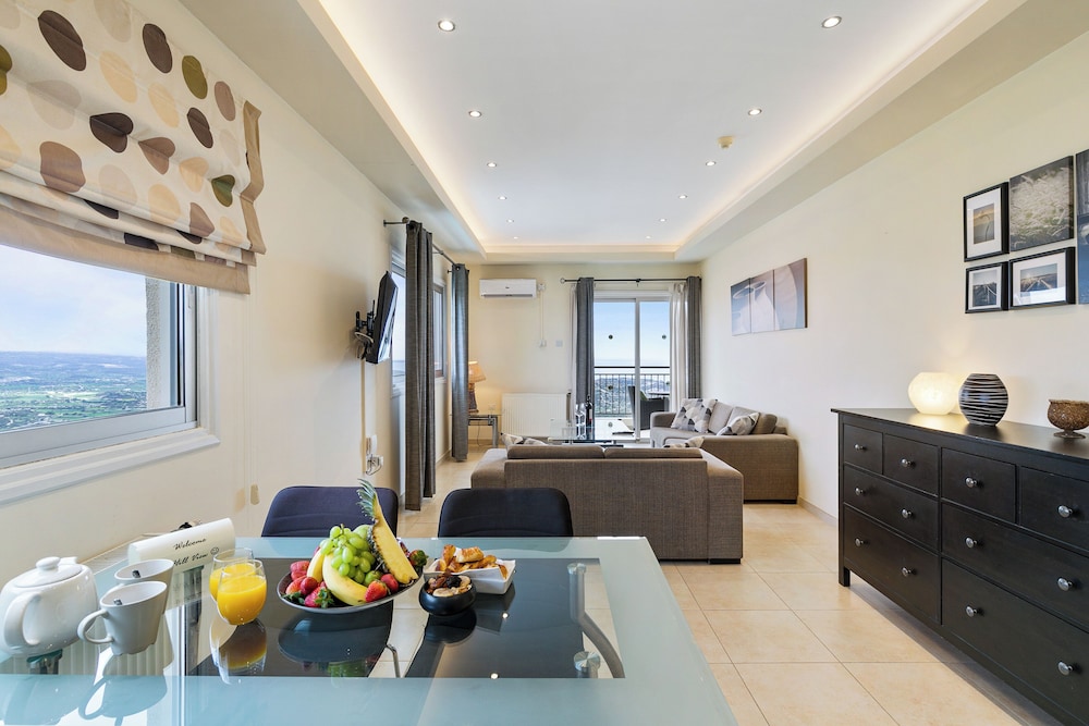 Hill View Hotel Apartments 28/50
