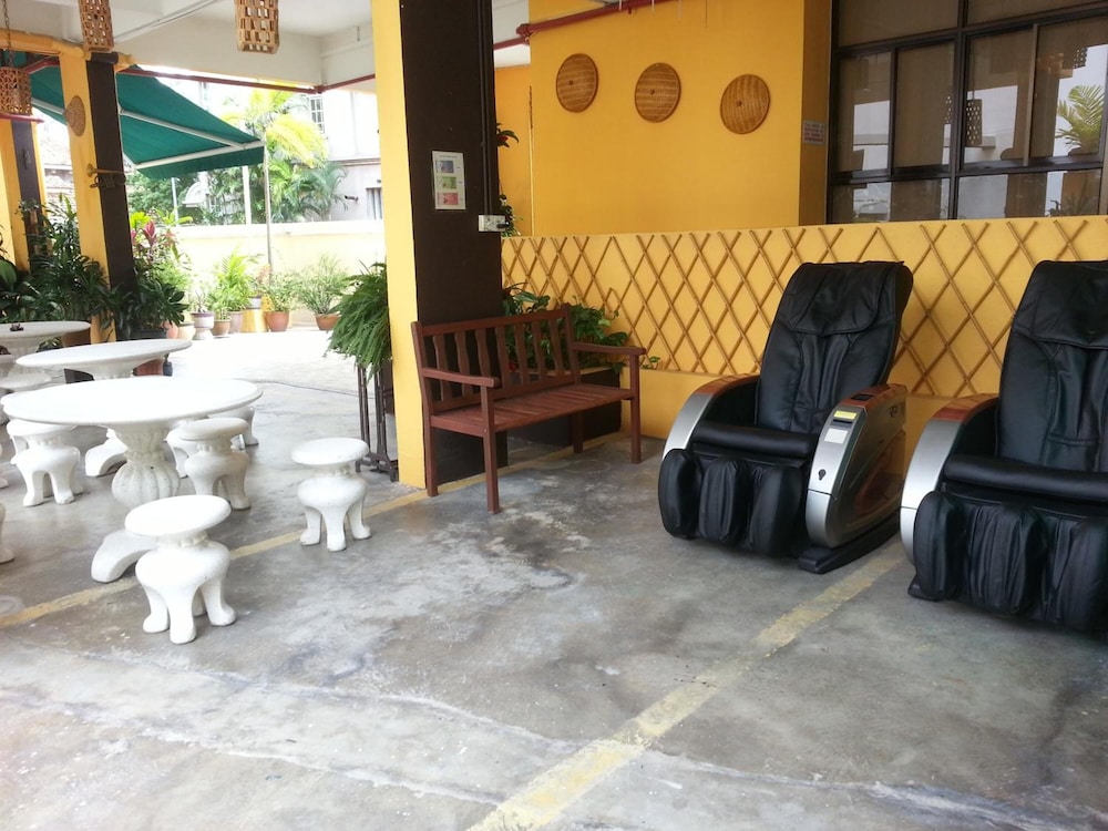 Goodhope Hotel Kelawei 47/71