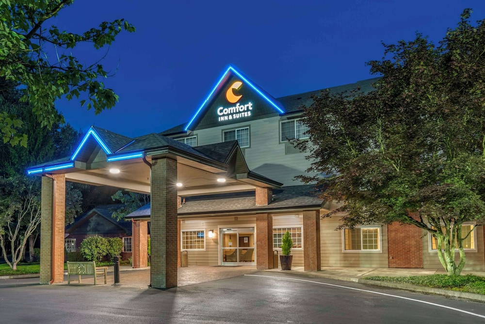 Comfort Inn & Suites Tualatin - Lake Oswego South 2/60