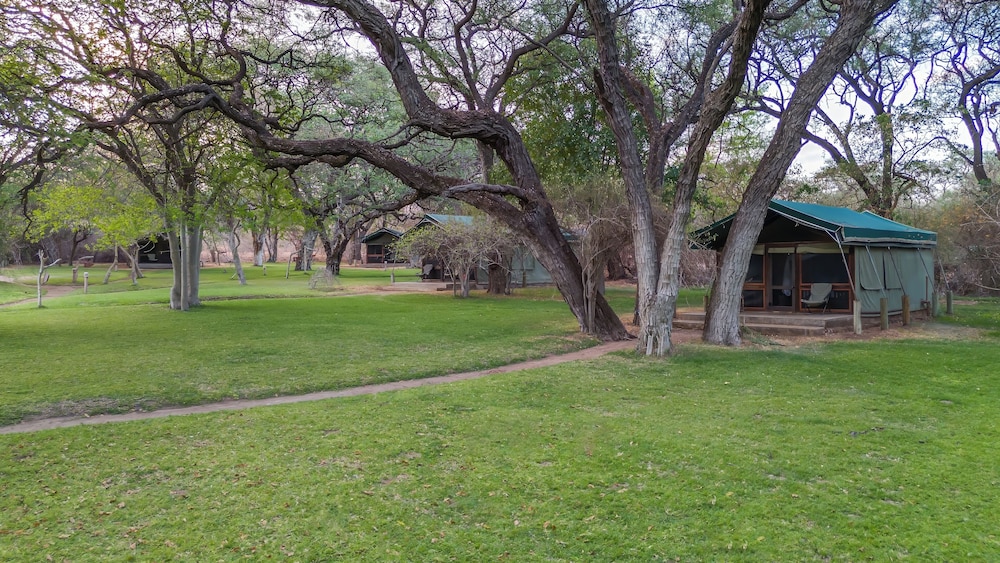 Elephant Valley Lodge 34/50