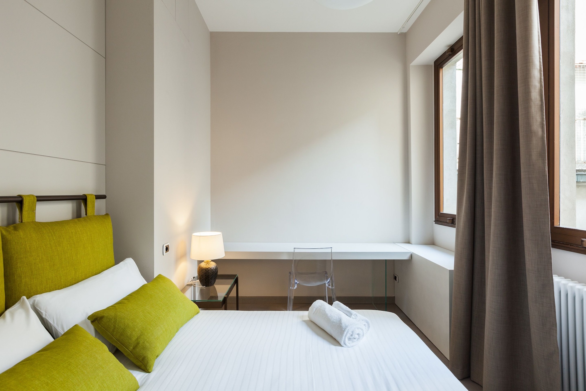2 BEDROOMS, APARTMENT