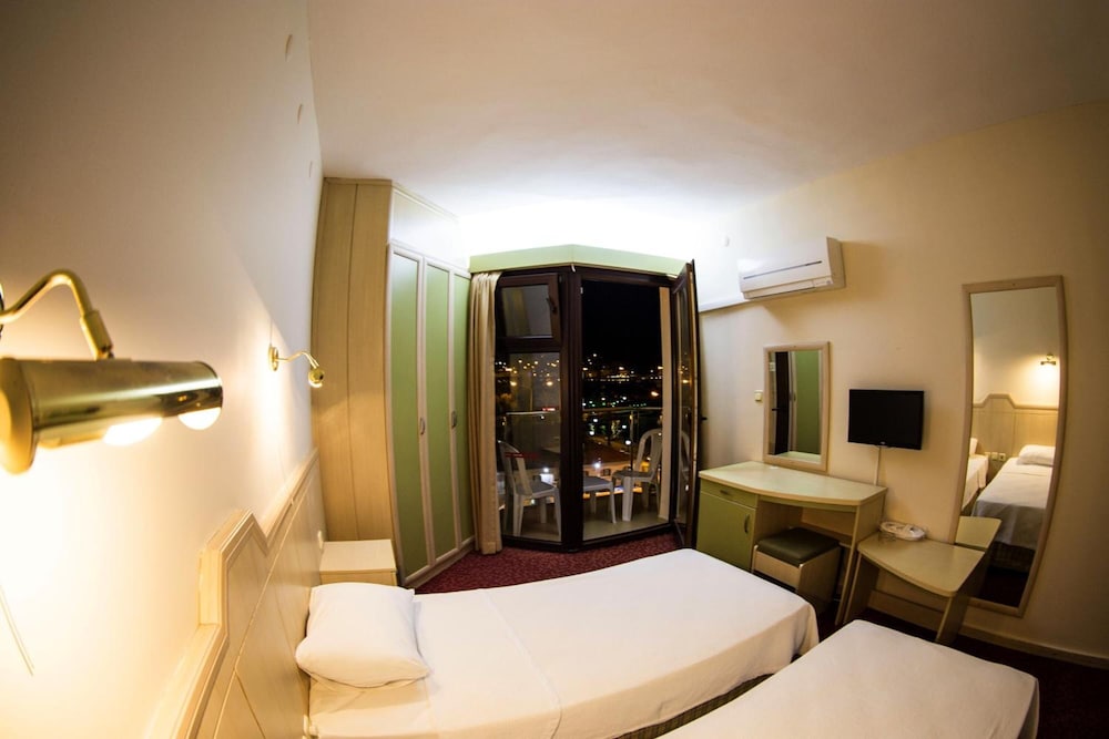 Ridvan Hotel 31/69