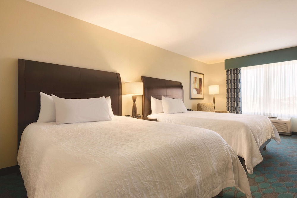 Hilton Garden Inn Fargo 11/61
