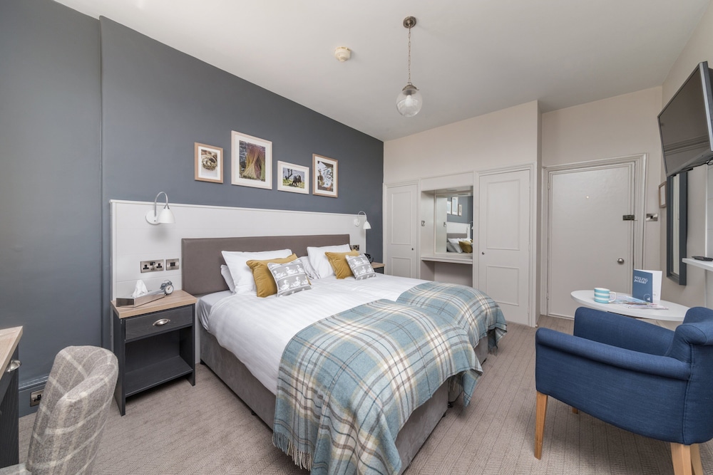 CLASSIC, TWIN BEDS