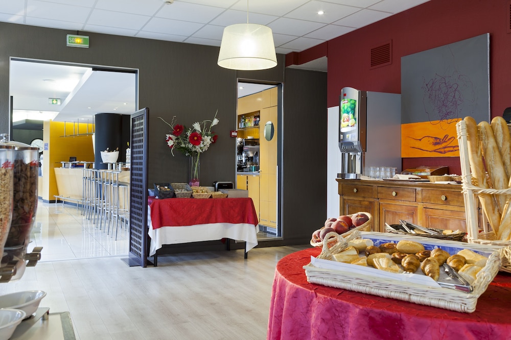 Comfort Hotel Lille L'Union 49/53