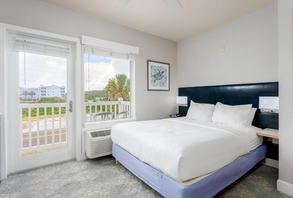 Seaside Amelia Inn 19/64