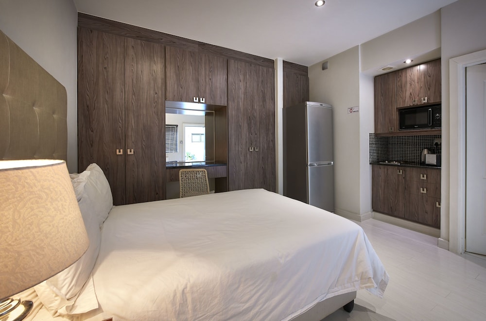 Dynasty Forest Sandown Accommodation 28/69