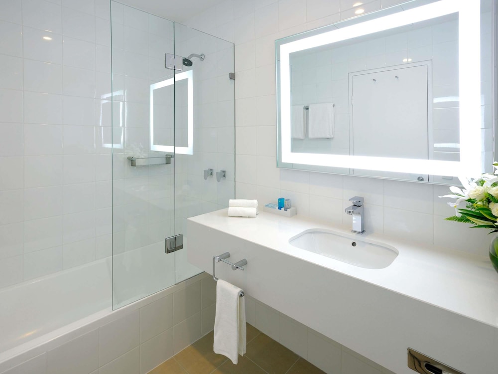 Novotel Melbourne Glen Waverley 49/50