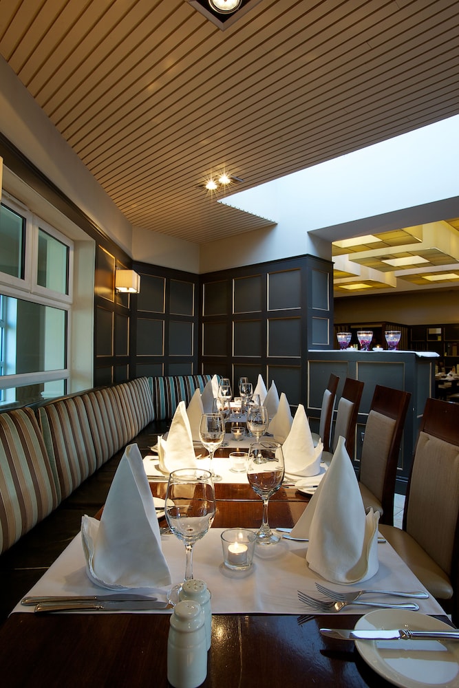 The Park Hotel Leisure Centre 24/46