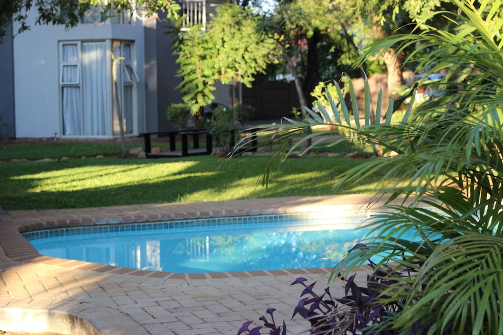 Ecolux Boutique Hotel 43/50