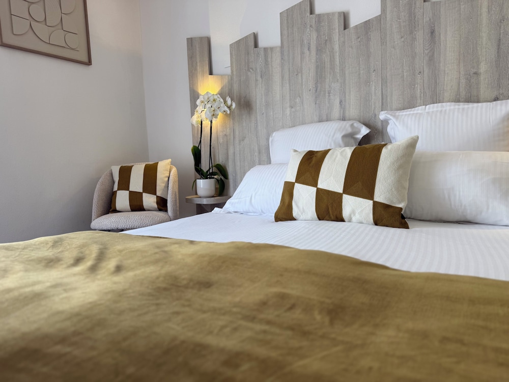 Hotel Provencal 31/51