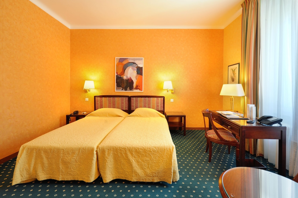 Hotel Victoria Lausanne 35/66