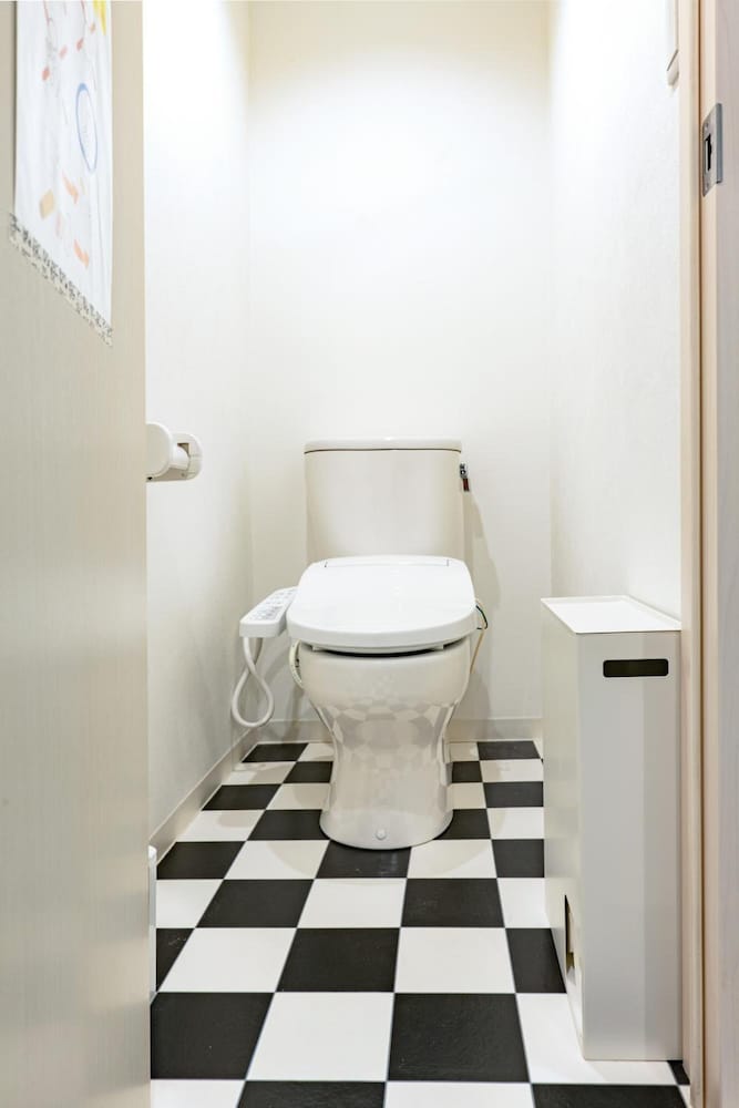 Bnb+ Costelun Akiba - Hostel Caters To Adult Female Only 14/50