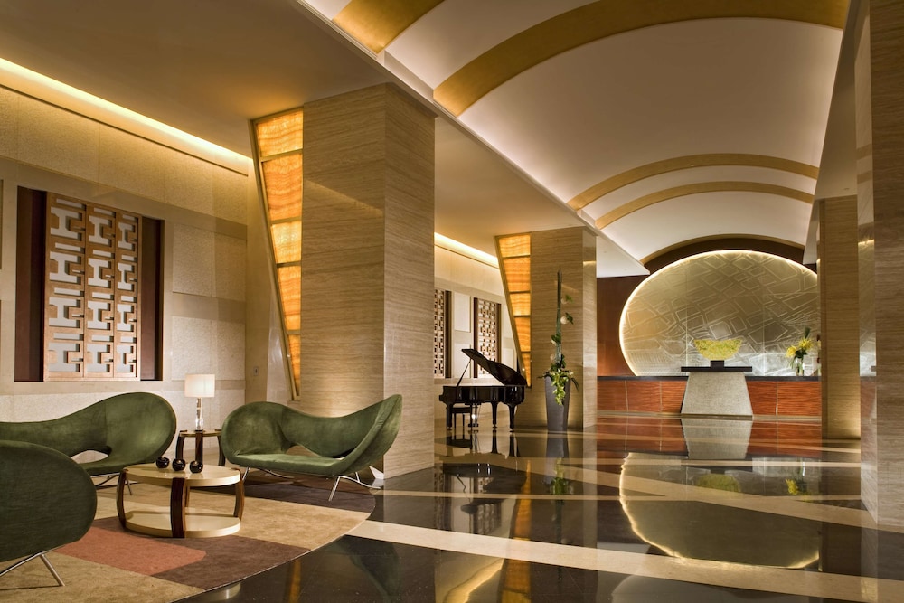 Swissotel Grand Shanghai 37/47