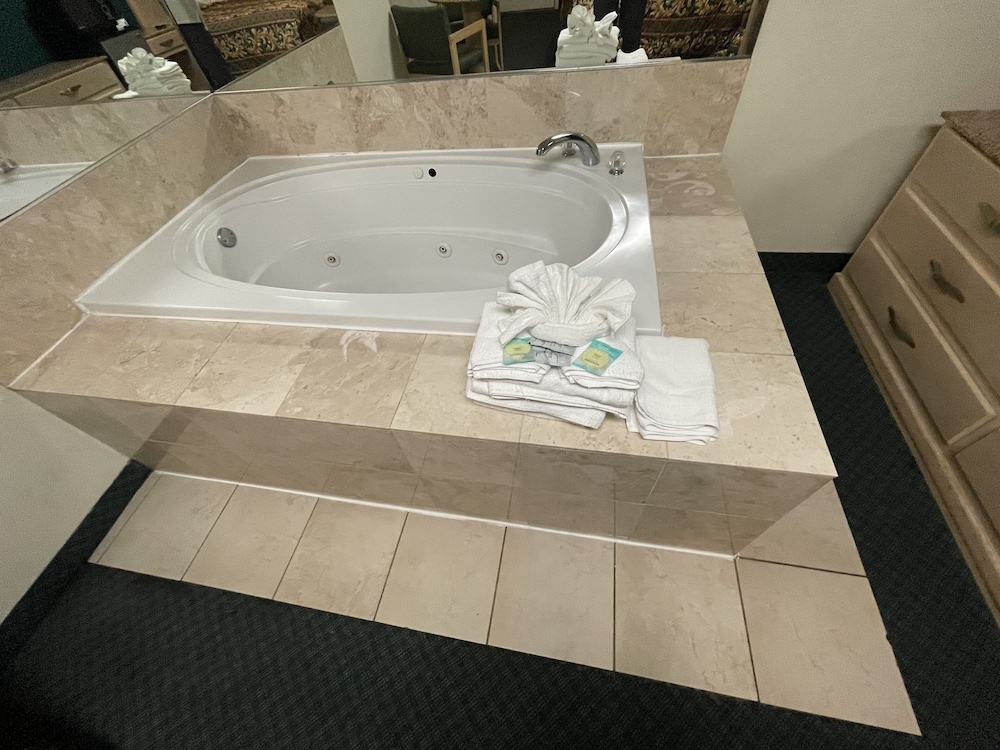 Empire Inn & Suites Atlantic City/Absecon 23/60