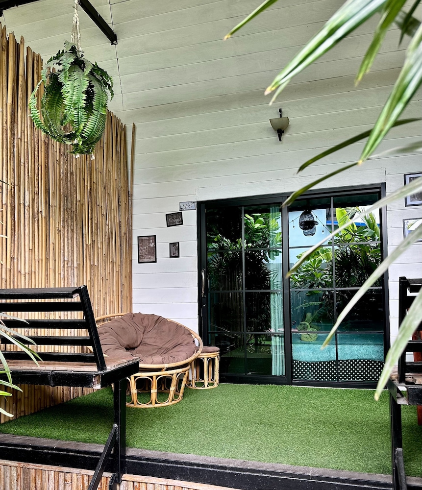 Oasis Lipe Resort 35/66